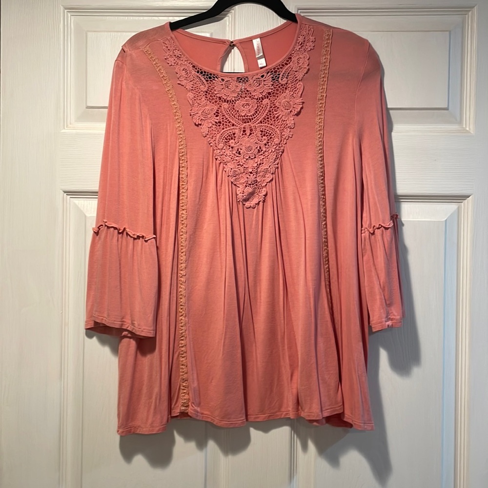 Pink 3/4 bell sleeve blouse